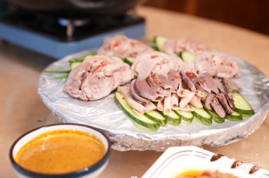 购买欣悦生态鹅产品后，若出现质量问题（如变质、口感差），如何处理？